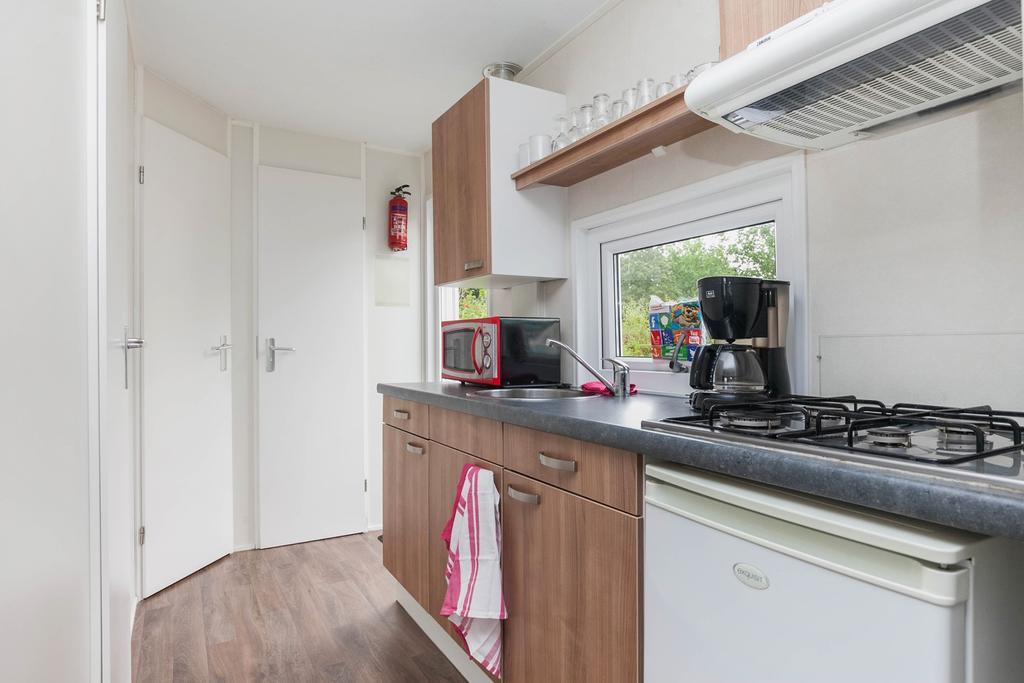 Oostappen Vakantiepark Riviera Beach Biddinghuizen Szoba fotó