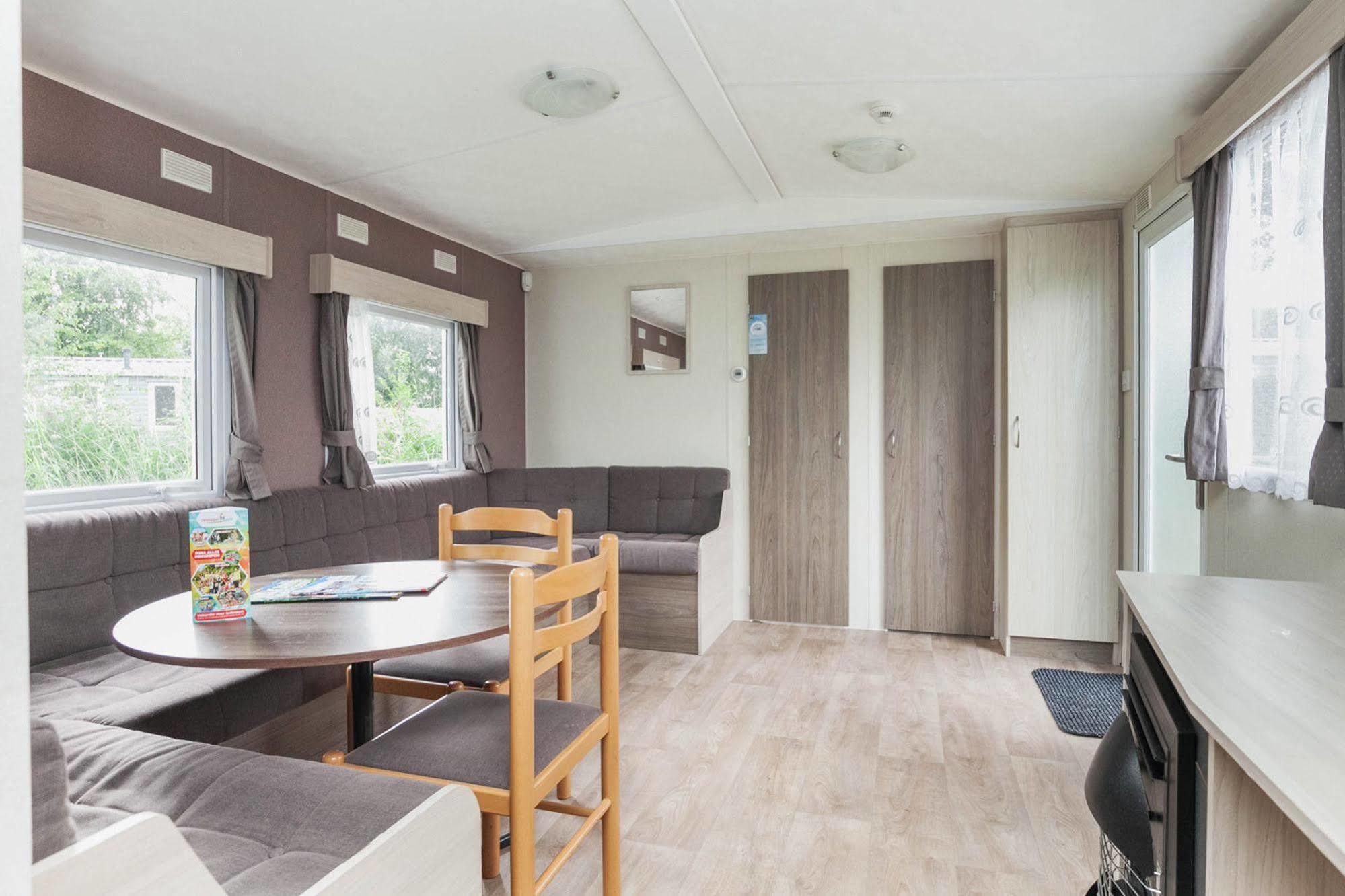 Oostappen Vakantiepark Riviera Beach Biddinghuizen Kültér fotó
