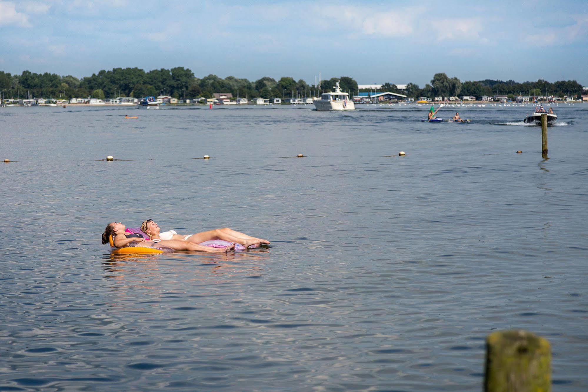 Oostappen Vakantiepark Riviera Beach Biddinghuizen Kültér fotó